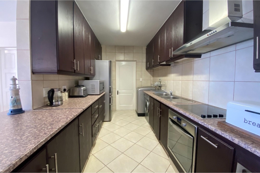 8 Bedroom Property for Sale in Tergniet Western Cape